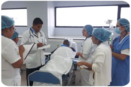 Momento de explicación al paciente